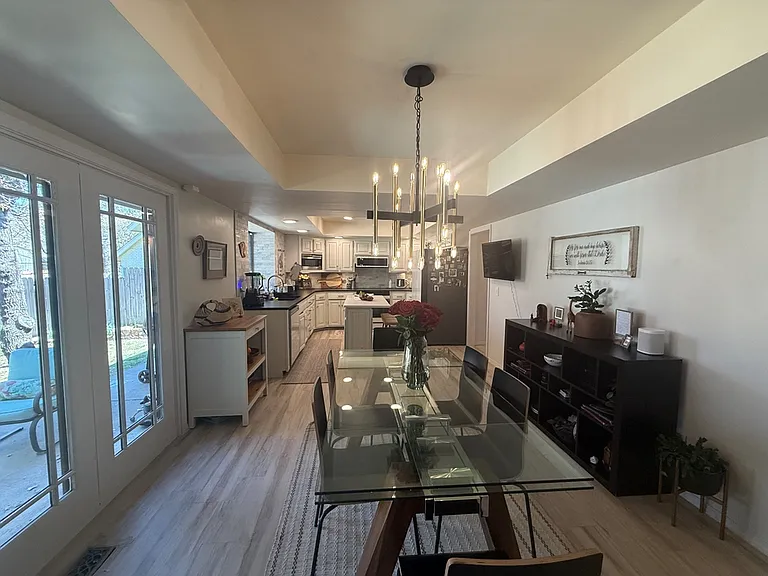 1925 Bunting Ct — Photo 24