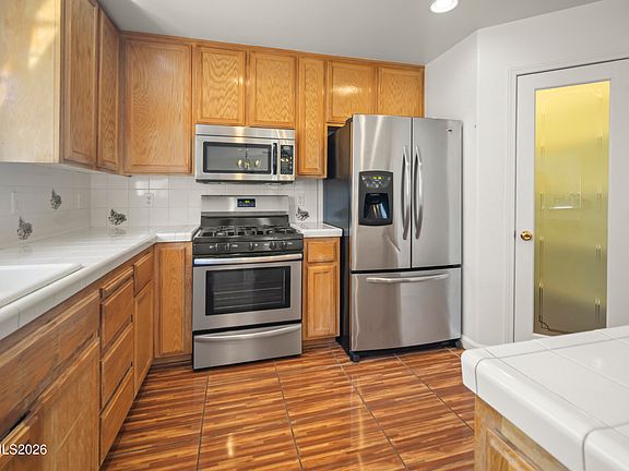 4th image of 116 Michaelsen Dr