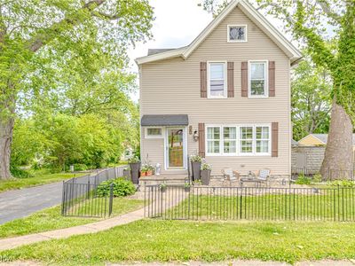 238 E Schaaf Rd, Brooklyn heights, OH, 44131