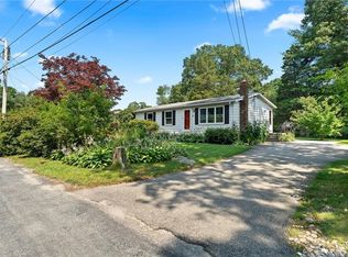 48 Cedar Grove Dr, Exeter, RI 02822