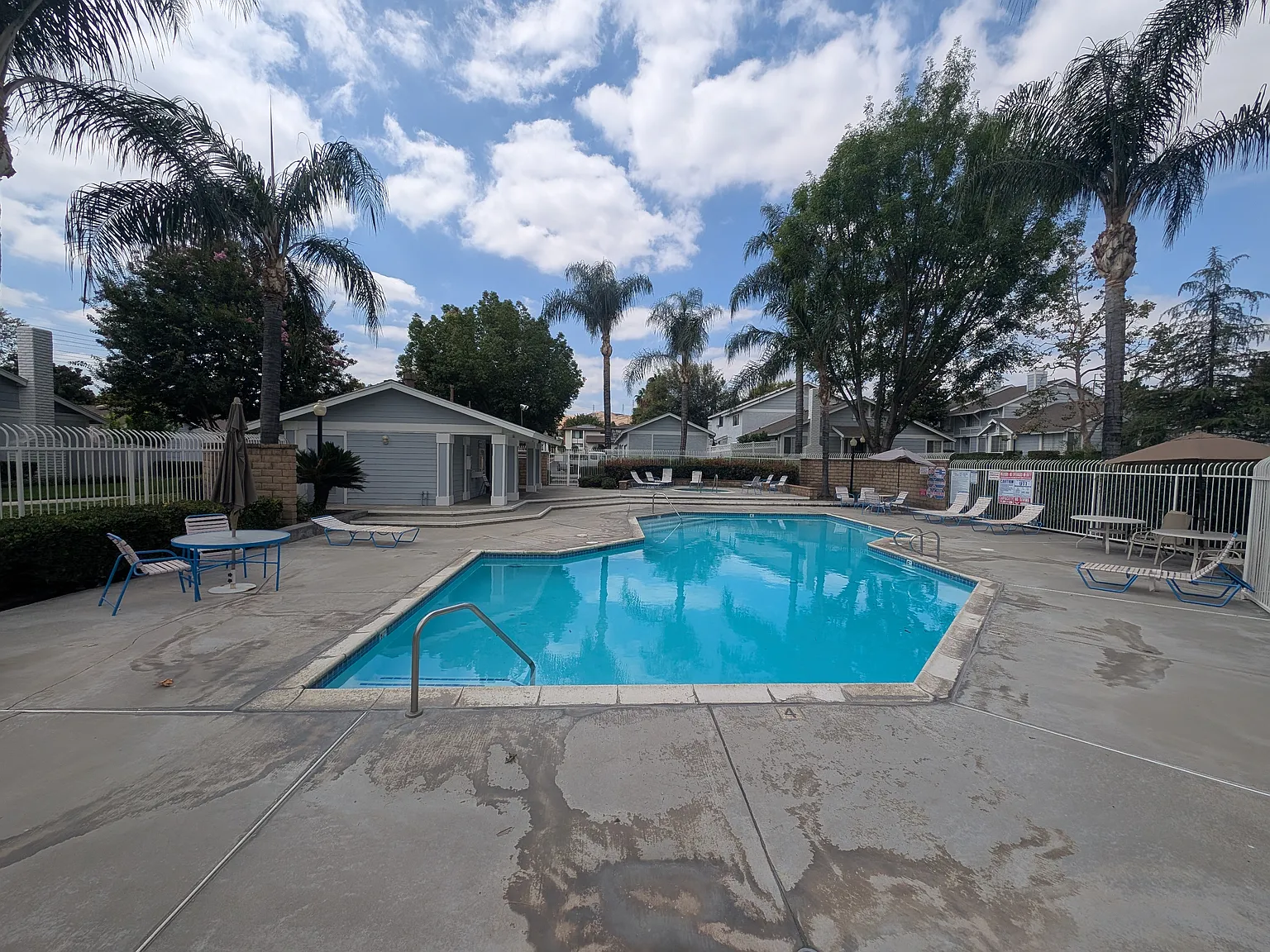 25875 Sunrise Way — Photo 2