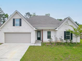 14140 Ursuline Rd, Gulfport, MS 39503