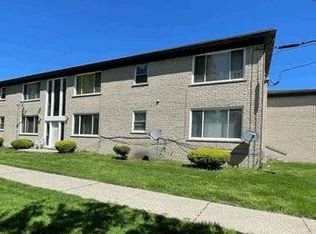 16480 E Nine Mile Rd APT 201, Eastpointe, MI 48021