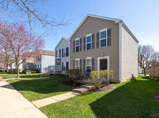 736 Four Seasons Blvd, Aurora, IL 60504