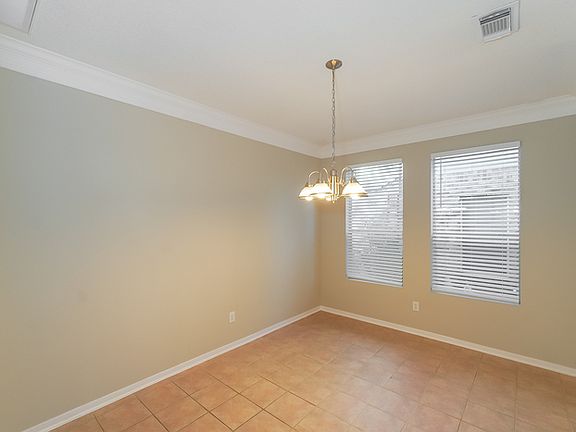 5th image of 19422 Hillside Springs Cir