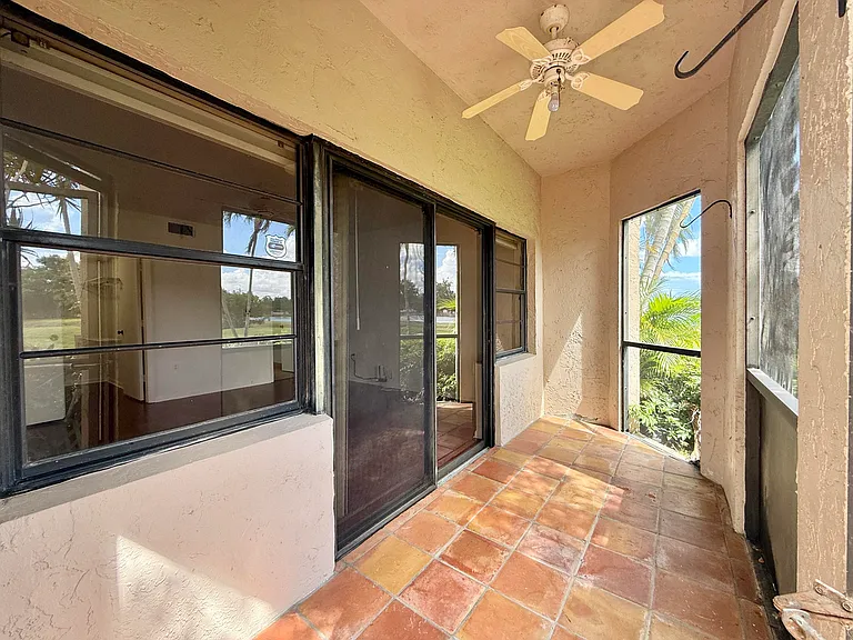 6654 Villa Sonrisa Dr #412 — Photo 22