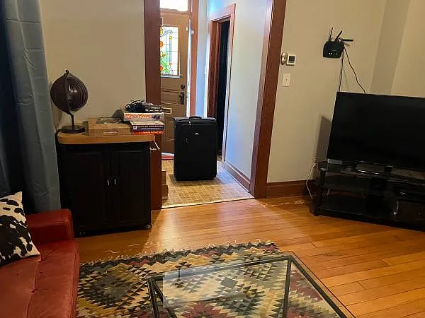 SE 28th Ave — Photo 21