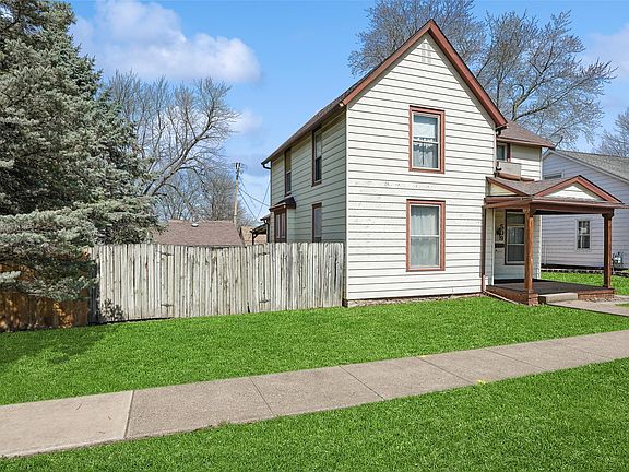3rd image of 509 E Robinson St