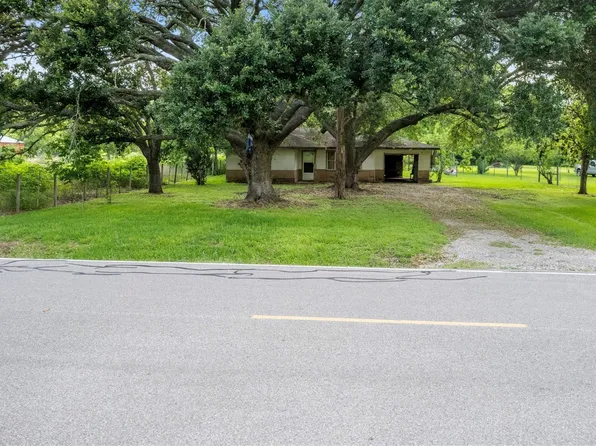 6202 County Road 42, Rosharon, TX 77583
