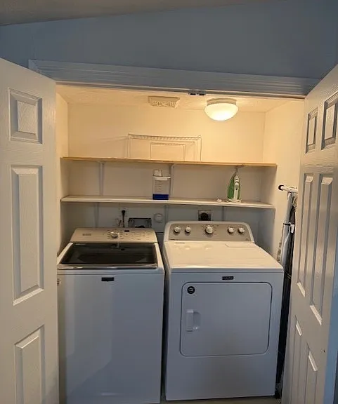 4907 Culmore Dr — Photo 2