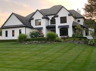 2938 Charann Dr, Howell, MI 48843