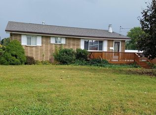 734 Braun Rd, Belpre, OH 45714