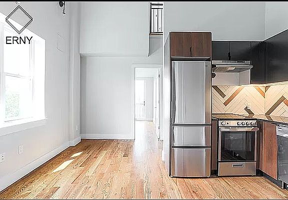 2nd image of 672 E 21st St #D6