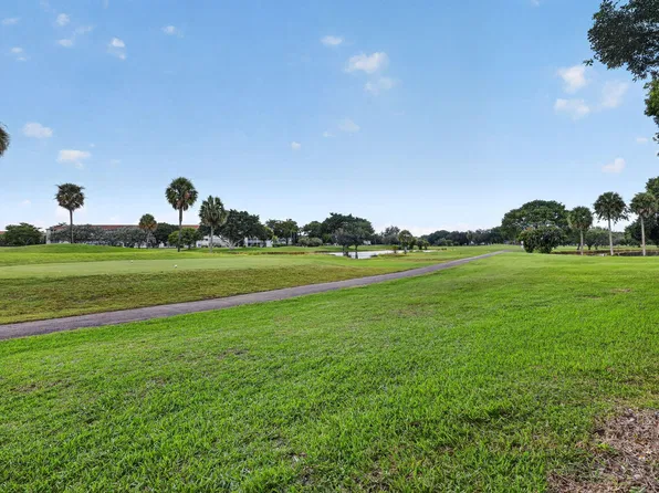 850 SW 133rd Terrace, Pembroke Pines, FL 33027