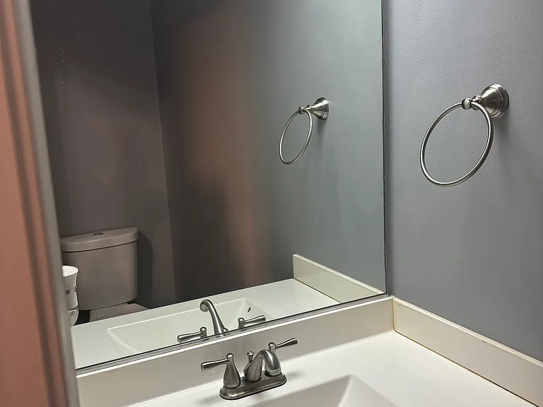 405 Camberley Way #D — Photo 6
