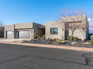 5446 W Copper Cliffs Way, Hurricane, UT 84737
