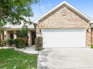 1216 Sunderland Ln, Fort Worth, TX 76134