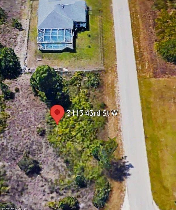1st image of 3113 43rd St W