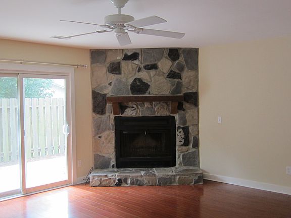 3rd image of 3407 Osprey Ln