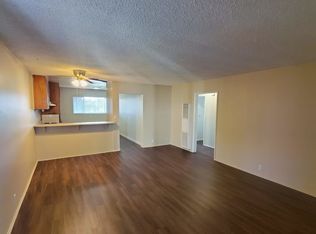 375 Alpine St APT B, Upland, CA 91786
