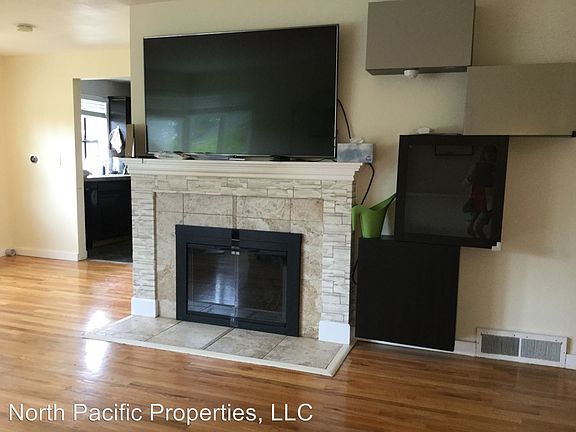 4th image of 4119 154th Ave SE