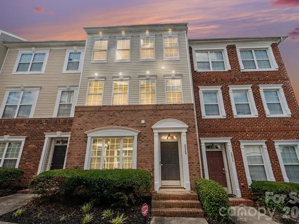 2029 Kegsworth Dr, Charlotte, NC 28273