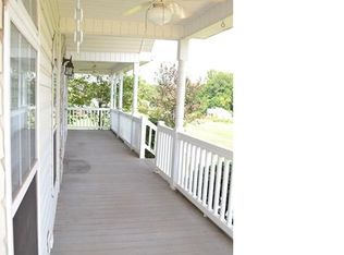 1062 Creekside Dr, Lincolnton, NC 28092