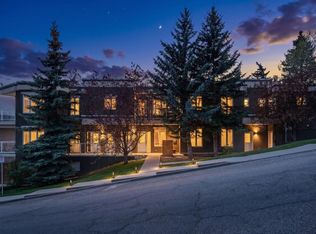 525 5th St NE, Calgary, AB T2E 3W5