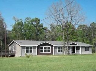 1608 Smallwood Rd, Gladewater, TX 75647