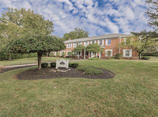 20301 Shelburne Rd APT 9-B, Shaker Heights, OH 44118