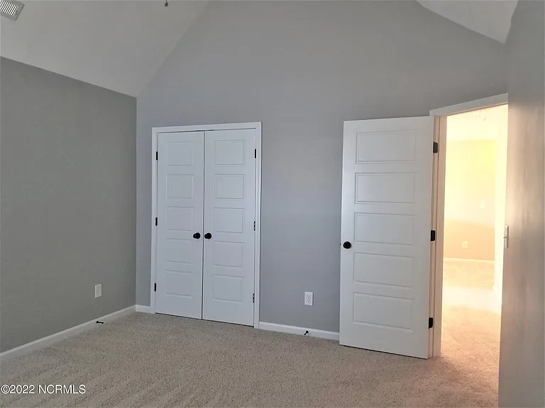 411 Cyrus Thompson Dr — Photo 38