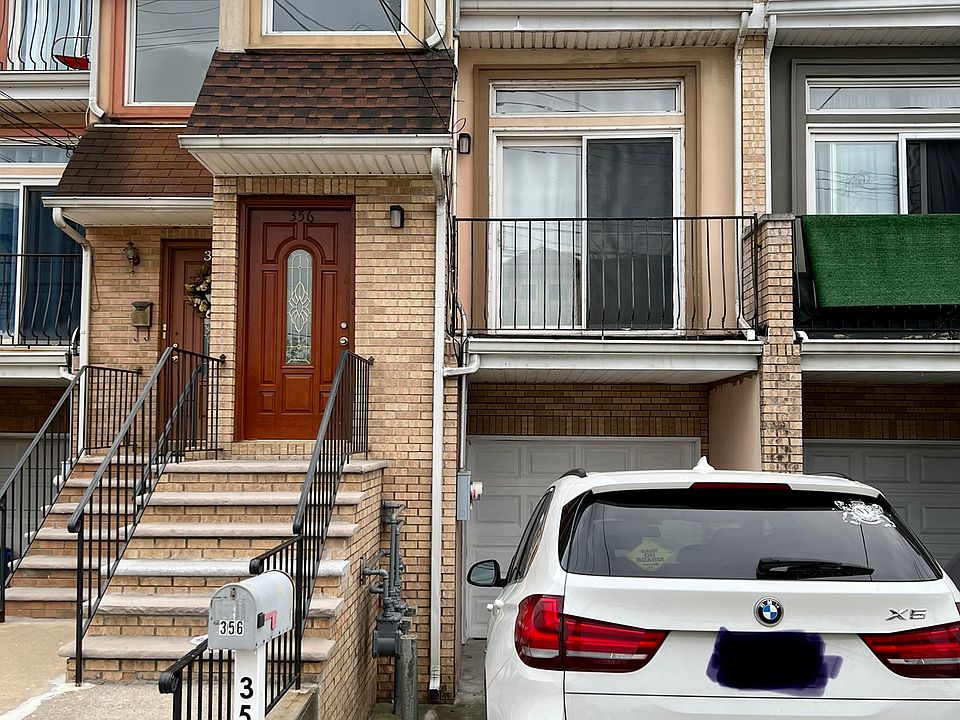 1st image of 356 Sand Ln