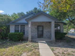 1138 W Hutchins Pl, San Antonio, TX 78221