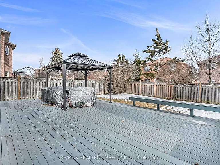 351 Brookside Rd — Photo 45