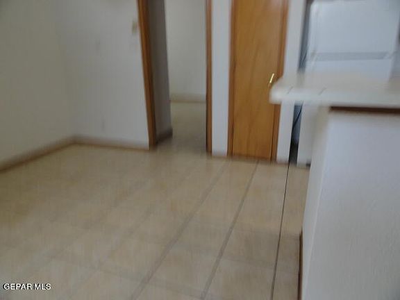 5th image of 4721 Loma De Plata Dr