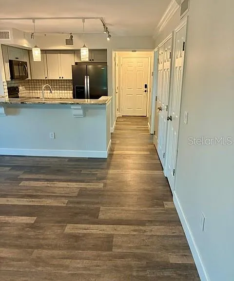 2400 Feather Sound Dr #1031 — Photo 4