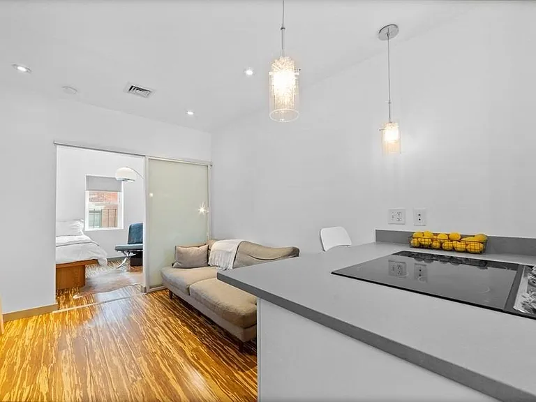 112 Prince St #4 — Photo 5