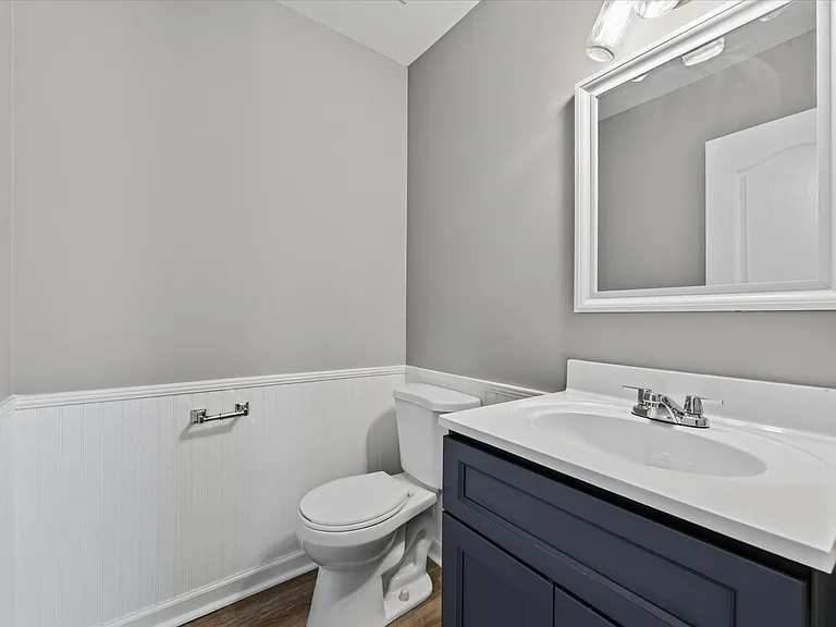 3697 Nadia Dr — Photo 29