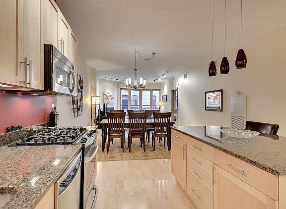 5th image of 401 N 2nd St #205