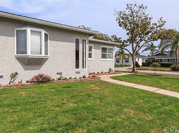 4th image of 13734 Judah Ave