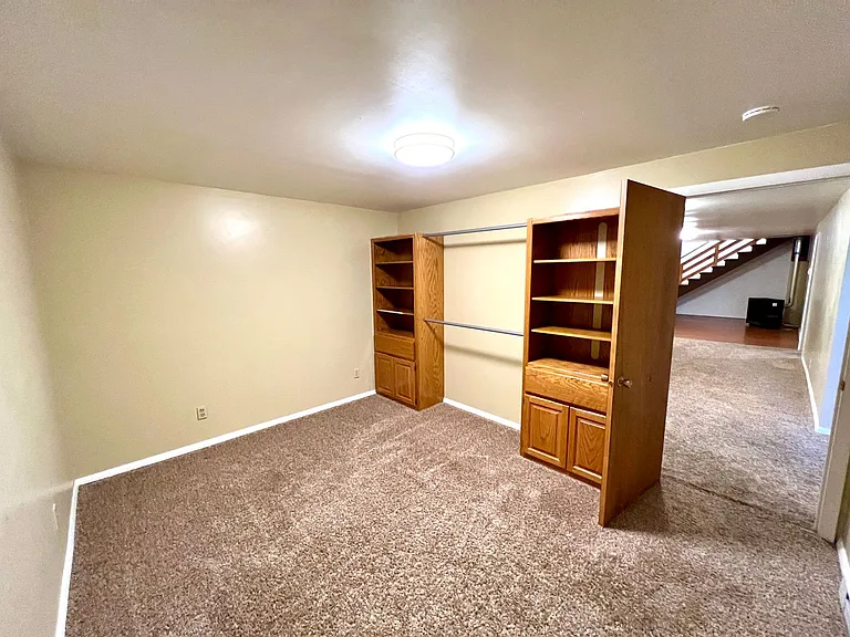 1401 Waukesha Ave — Photo 16