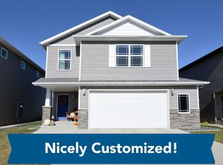 1028 30th Ave W, West Fargo, ND 58078