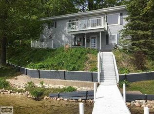 12795 Wells Dr, Leroy, MI 49655