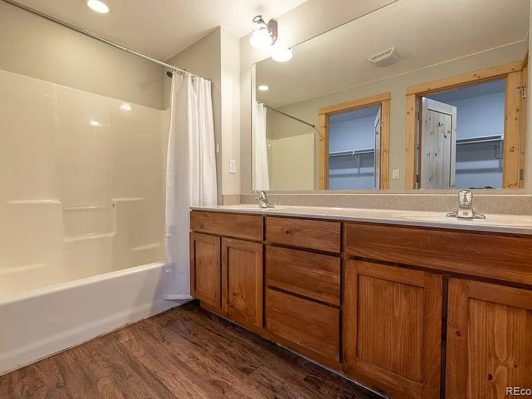 238 N Harrison St — Photo 13