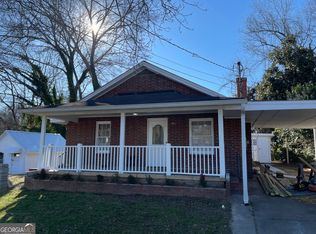 478 S Pond St, Toccoa, GA 30577