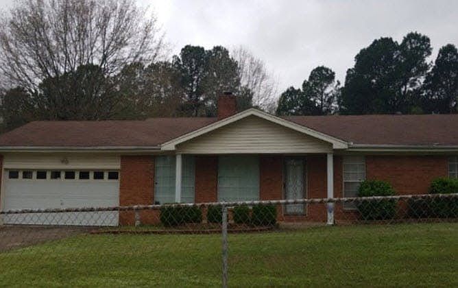 1st image of 624 Alta Ln