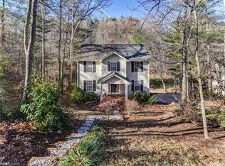 119 Forest Lake Dr, Asheville, NC 28803