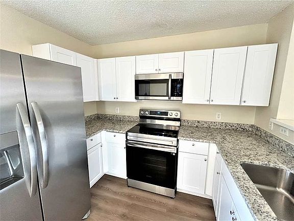 5th image of 1514 Clemson Dr