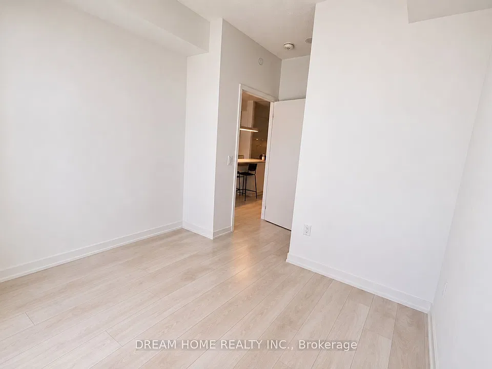 15 Lower Jarvis St #808
