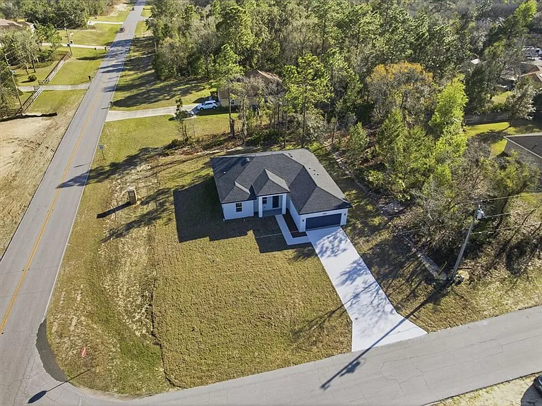 2652 W Paragon Ln — Photo 6
